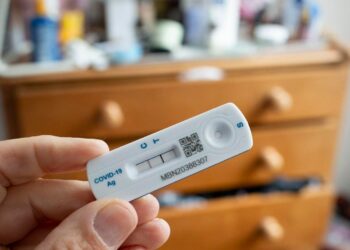 Što učiniti ako ste zaraženi COVID-19-om