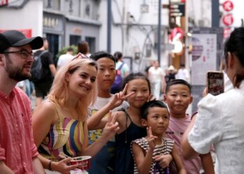 Kineska politika bez viza otvara put jačim kulturnim i poslovnim vezama, tvrdi bivši hrvatski službenik.