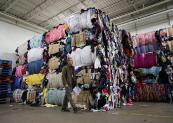 Tko bi trebao snositi odgovornost za rabljenu odjeću? – stanje planete