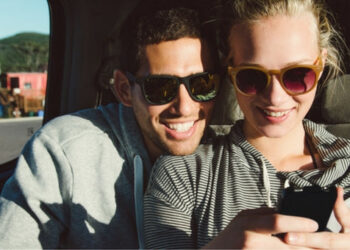 Zaboravite na podršku poznatih lica: zašto bi trgovci trebali surađivati s mikro-utjecajima