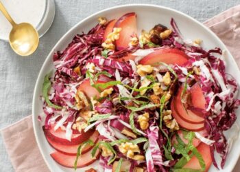 Jedite ovih 9 biljaka za poboljšanje zdravlja kože