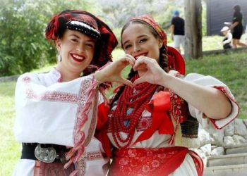 Najljepši Hrvat u narodnom kostimu izvan Hrvatske