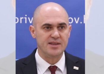 Ostavka potpredsjednika Vlade: Hrvatski potpredsjednik dao ostavku zbog snimke ispaljivanja iz automobila