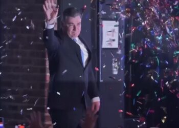 Hrvatski predsjednik Milanović osvojio drugi petogodišnji mandat u neizvjesnosti