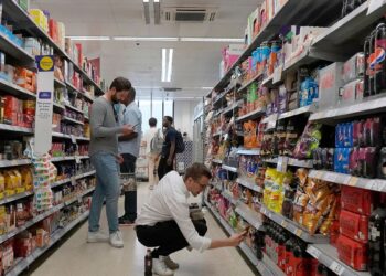 Potrošači diljem Balkana bojkotu ju supermarkete u znak prosvjeda protiv rastućih cijena