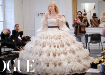 Unutar Valentinove ateljea Haute Couture s Alessandro Micheleom | Moda