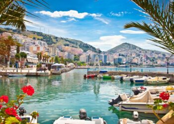 Albanija je jedna od tih zemalja koje vrijedi posjetiti 2025. godine.