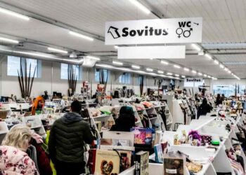 Porvoo zabranjuje brzu modu na buhačkom tržištu | Yle News