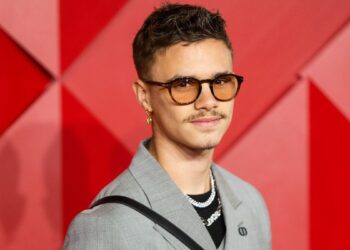 Romeo Beckham oduševljava u Balenciagi – najnoviji izgled s velikim budžetom