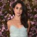 Meghan Markle i zaboravljena midi suknja: glavni modni trend 2025. godine