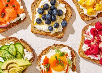 20+ niskokaloričnih 5-minutnih recepata za doručak