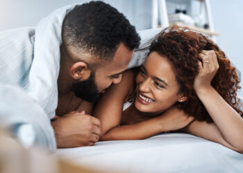 Top 8 neuroznanstvenih mentalnih trikova za bolji seks večeras