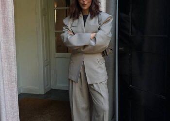 5 pristupačnih trendova za kupovinu na High Streetu u 2025. godini, preporučuje modni urednik