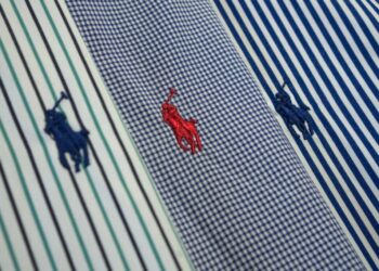 Luksuzna modna marka Ralph Lauren zabilježila porast prihoda od 11% u Q3 zahvaljujući snažnoj prodaji tijekom praznika; Povećanje zaliha – Ralph Lauren (NYSE: RL)