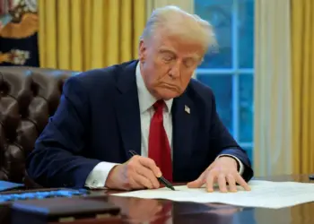 Modna industrija upozorava na inflaciju i druge izazove brendova nakon Trumpovih prijetnji tarifama