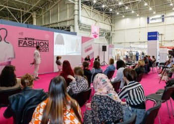 Ukrajinska moda stvara ljepotu usred rata