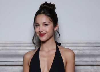 Olivia Rodrigo otkriva svoj omiljeni vintage modni trend na sastanku s Louisom Partridgeom