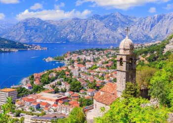 Prestanite letjeti u Hrvatsku – ovaj skriveni dragulj jednako je prekrasan i znatno povoljniji