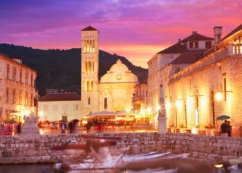 Prekrasne oštre zabrane EU Cityja na zabavama dok privlači turiste 2025. godine