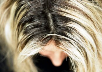 Rast trenda “recesija” usred financijskih problema