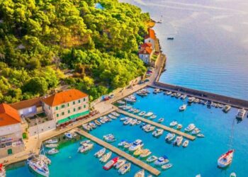 Europski obalni grad s predivnim plažama postaje turistička destinacija