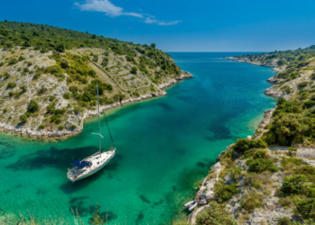 Pet najboljih hrvatskih otoka koje možete u potpunosti doživjeti samo na jahti