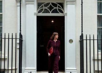 Nijedna vijest nije loša vijest jer britansko ažuriranje proračuna zanemaruje ključne probleme za modu i maloprodaju