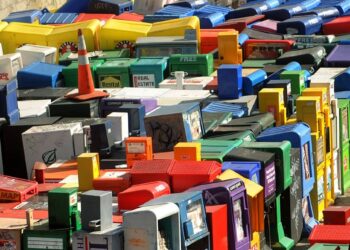 Ispisano vijestima? Otkrijte 6 strategija za informiranje bez preopterećenja i dezinformacija.