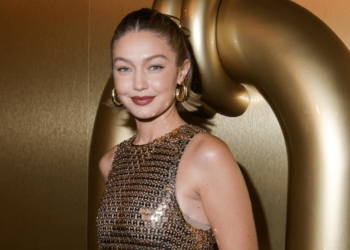 Srebrni Tequila Bob: Gigi Hadid zvijezda Pariškog tjedna mode
