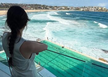 Poznate ličnosti zapažene u Australiji: Razlozi njihovih posjeta | Nicole Kidman, Sydney Sweeney, Glen Powell, Anya Taylor-Joy, Michael Bublé, Jennifer Coolidge, Blackpink, Nicola Coughlan i mnogi drugi