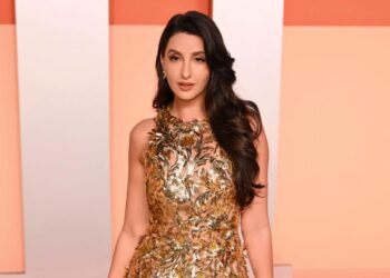 Nora Fatehi blista u zlatnom outfitu na afterpartyju Oscara 2025.