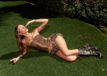 7 ključnih trendova koji su oblikovali modu festivala 2025. godine