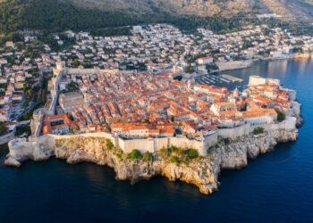 Hrvatska će ljeti 2025. imati rekordnih 122 izravne zračne rute