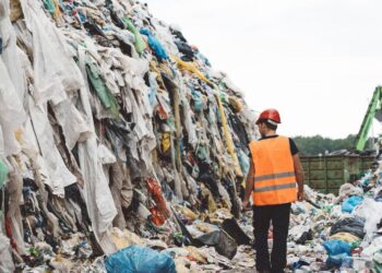 Kako EU pokušava povratiti brzu modu