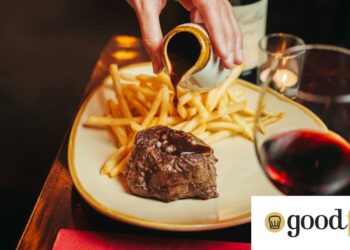 Trebate li oprati sirovu piletinu prije kuhanja? Je li sigurno jesti dagnje koje se nisu otvorile? Možete li jesti ružičastu svinjetinu?