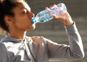 BITNI HIDRACIJSKI SAVJETI ZA TOPLO VRIJEME