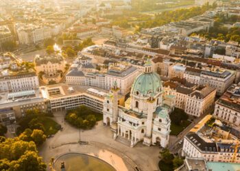 7 europskih ljetnih destinacija i savjeti za izbjegavanje gužvi tijekom posjeta