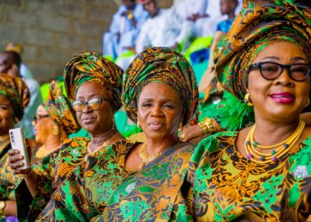 Egba Lanches ambicioznu industriju modne industrije Induniative na Lisabi festivalu