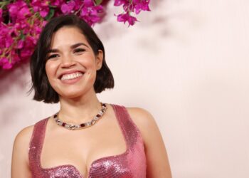 America Ferrera, strateško pozicioniranje
