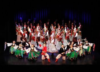 Poljski selezijski narodni ansambl započinje europsku turneju