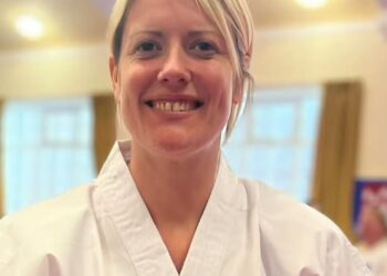 Fitness fanatik koji je pretrpio bolne mišiće i ‘cola’ piškanje nakon intenzivnog treninga imao je smrtonosno stanje.