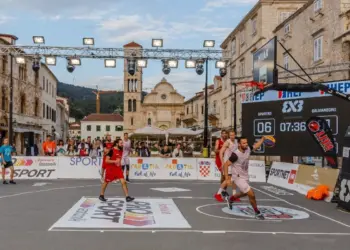 Hvar u svibnju: bonanza avanturističkog turizma