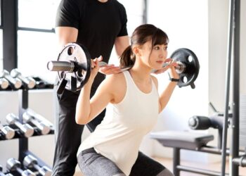 Fitness stručnjaci preporučuju: Isprobajte ovih 8 vježbi!