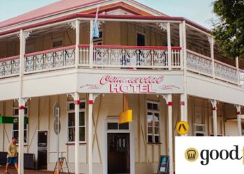 GHANEM GRUPA REPLAUNČE Commercial Hotel u Boonah