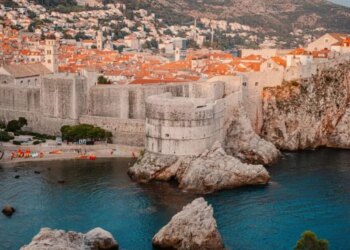 UK turisti pozvali da “izbjegnu” Dubrovnik u Hrvatskoj: upozorenje o putovanjima