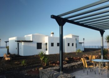 UK turisti ‘prilično uplašeni’ i planiraju otkazati odmore na Lanzaroteu i Majorci