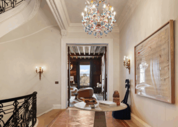 Ljetnikovac od 46 milijuna dolara jedno je od blaga posljednjeg zlatnog doba NYC-a.