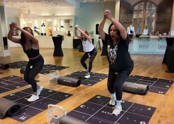 Evo preuređenog naslova: Razbiti znoj, a ne vaše tijelo zahvaljujući novom trendu vježbanja.