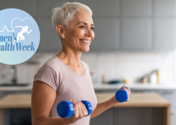 Preskoči sit-up-ove: 20-minutni trening Joe Wicks za jačanje snage i stabilnosti tijekom menopauze