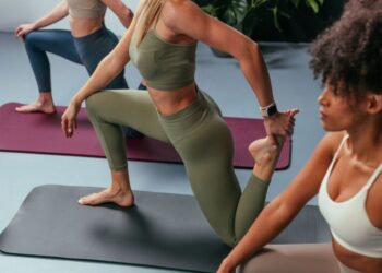 5 najboljih 15-minutnih treninga za cijelo tijelo za brzo jačanje mišića